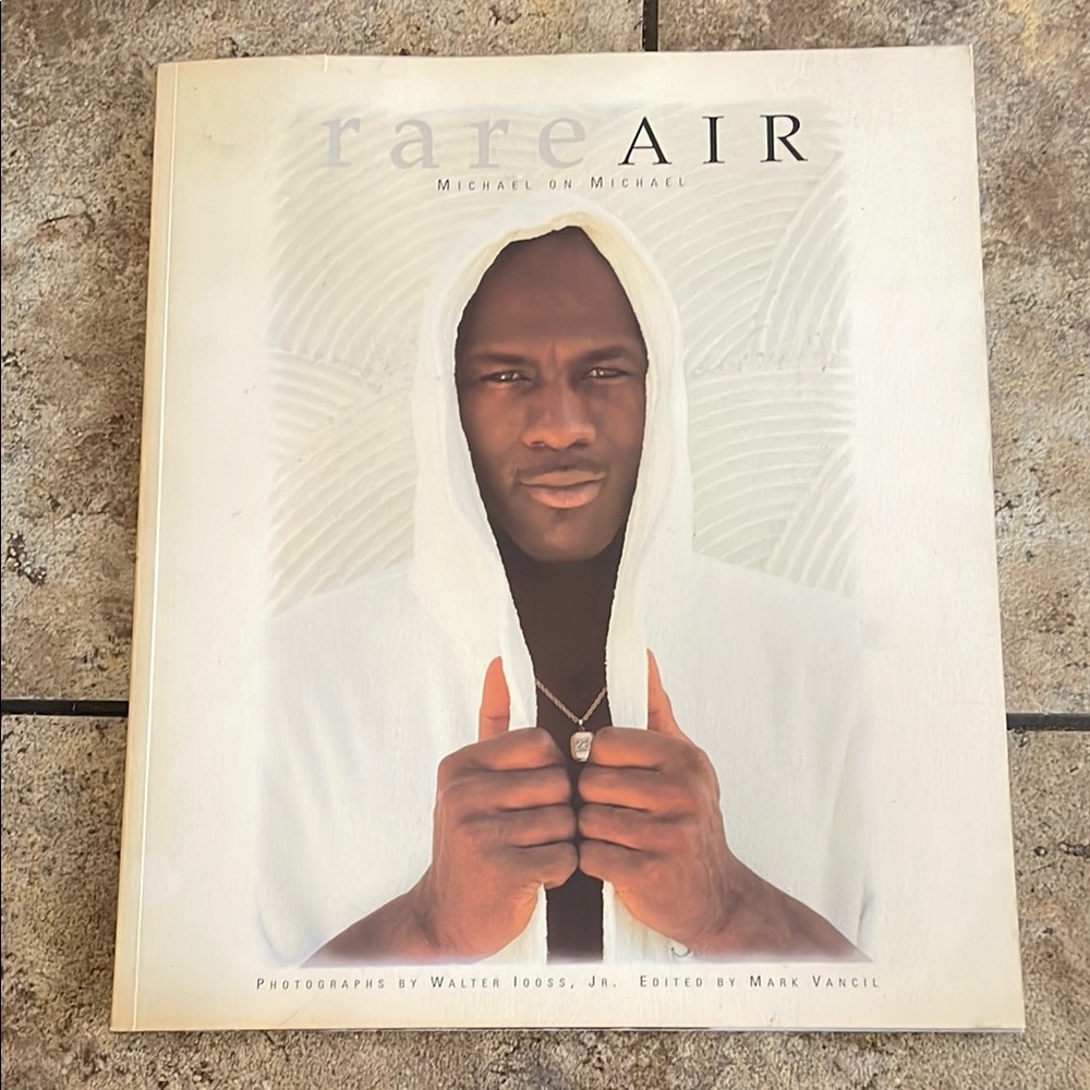 Rare Air Michael on Michael  Paper Back